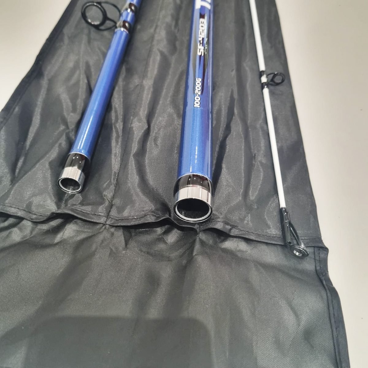 Caña Caster Titanium 4.20m 3 Tramos Surfcasting Carbono 200g - foto 2